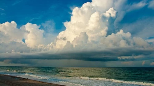 Nuovo break estivo con locali temporali. Poi torna il sole estivo